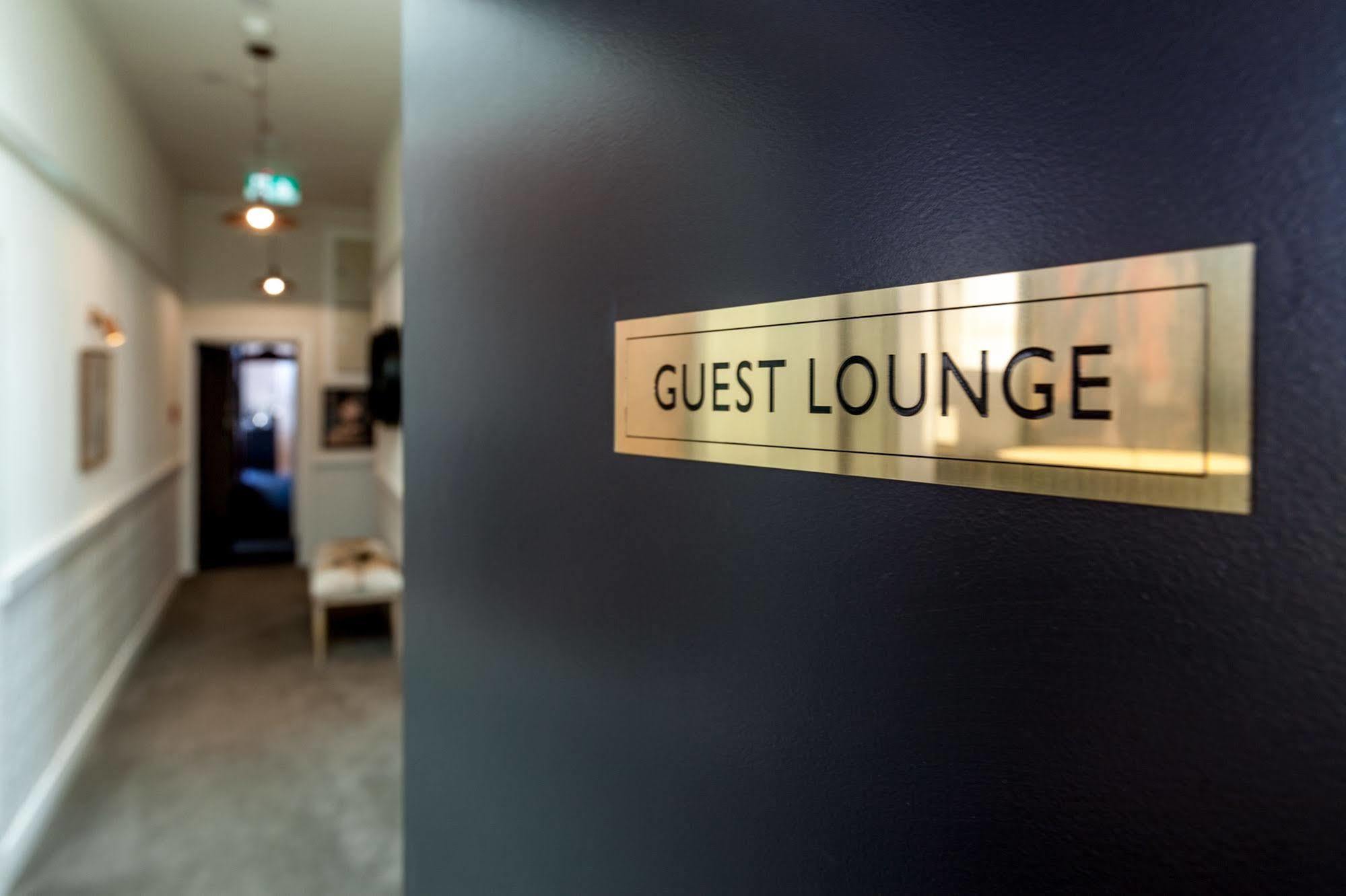 The State Hotel New Plymouth Ngoại thất bức ảnh
