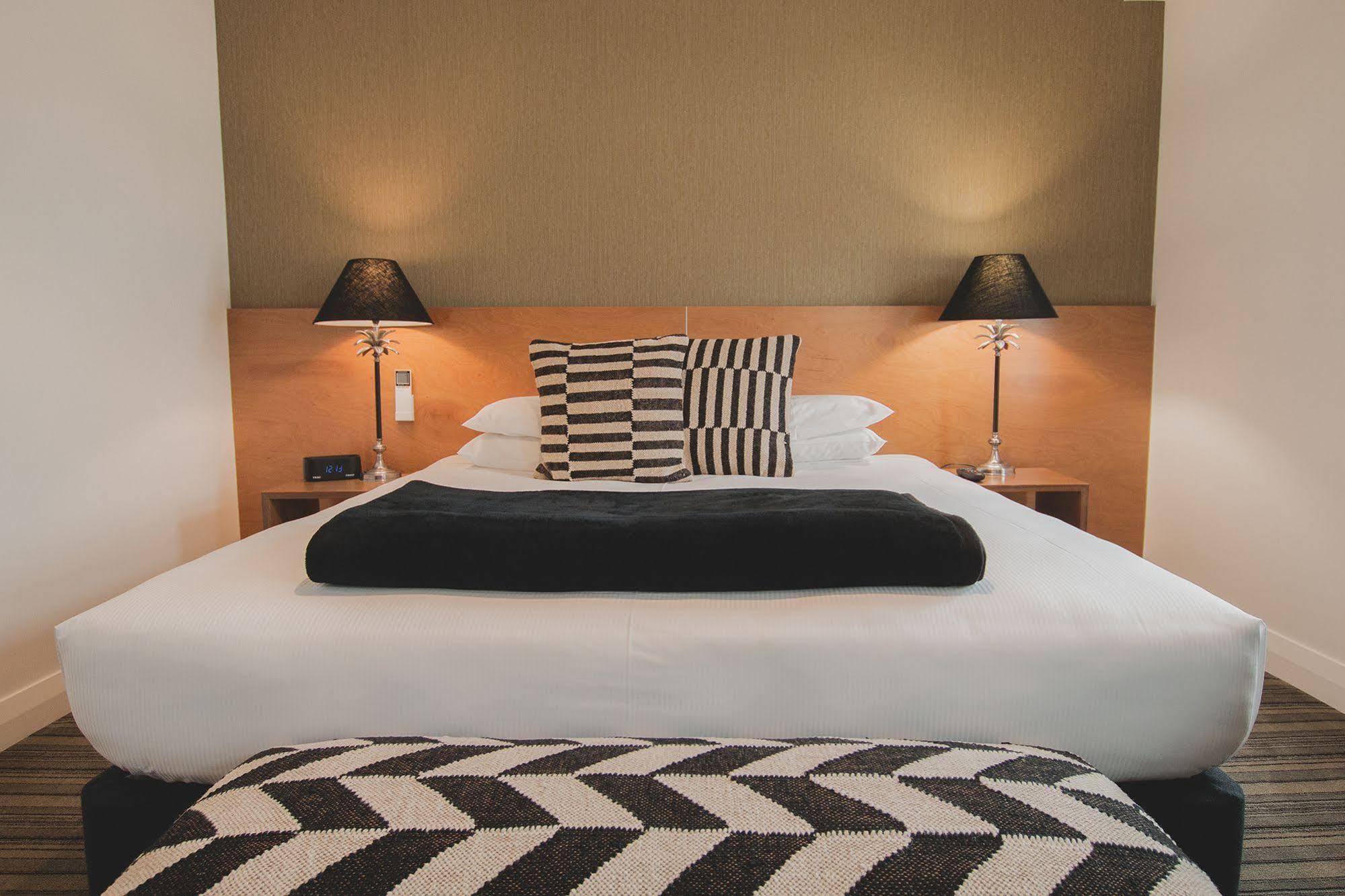 The State Hotel New Plymouth Ngoại thất bức ảnh